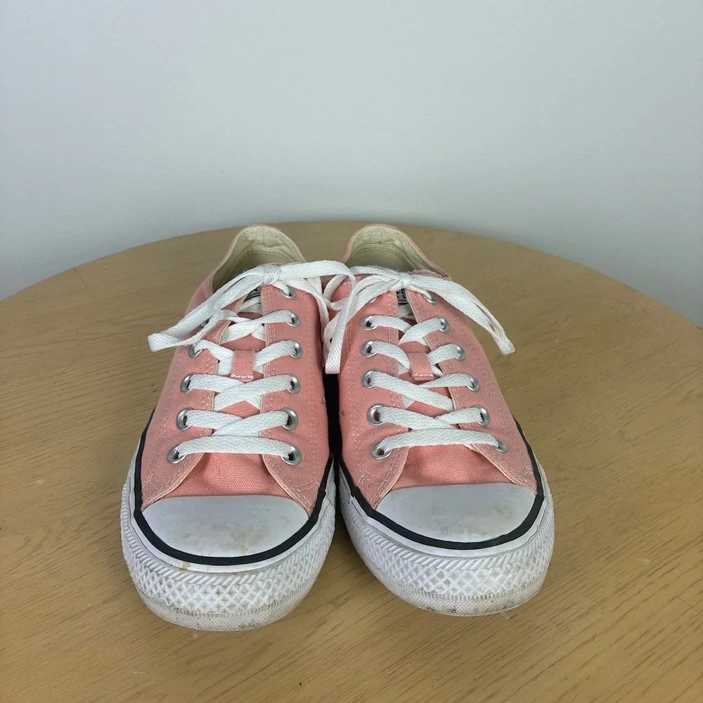 Converse Chuck Taylor All Star Low Top Pink Canvas Sneakers Women's 10 Retro